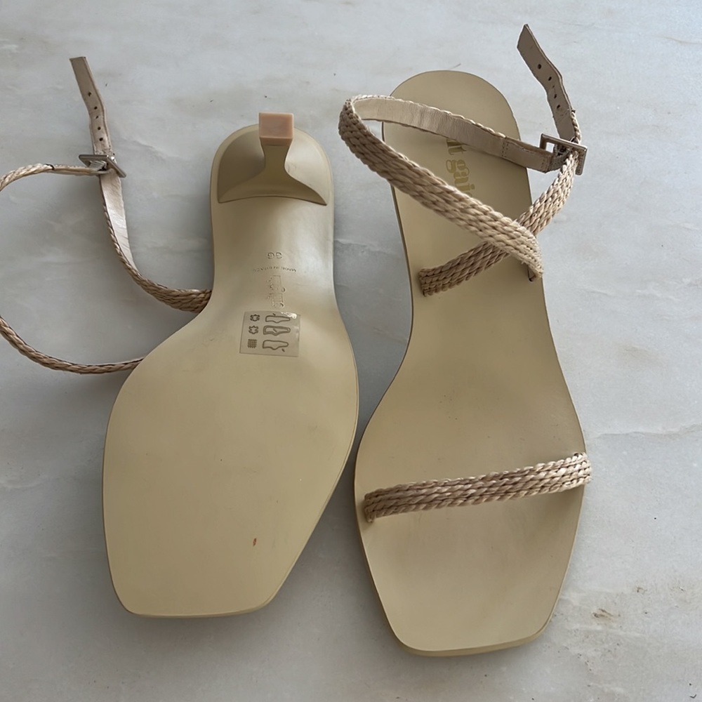 Cult Gaia kitten heel sandals - Picture 4 of 8